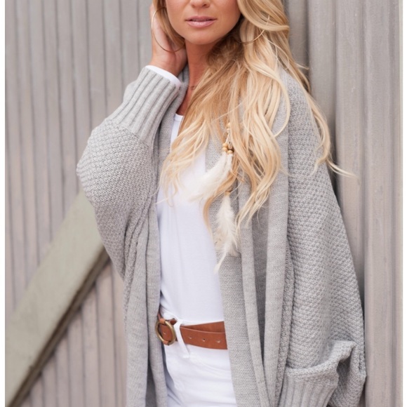 Woman Gray Cardigan - Picture 2 of 7